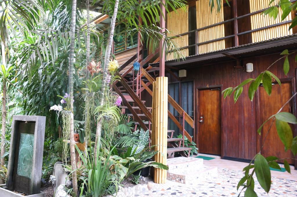 Raintree Lodge Port Moresby Exterior foto